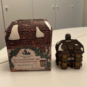 Vintage Dept. 56 Charles Dickens Sir John Falstaff Inn Christmas ornament